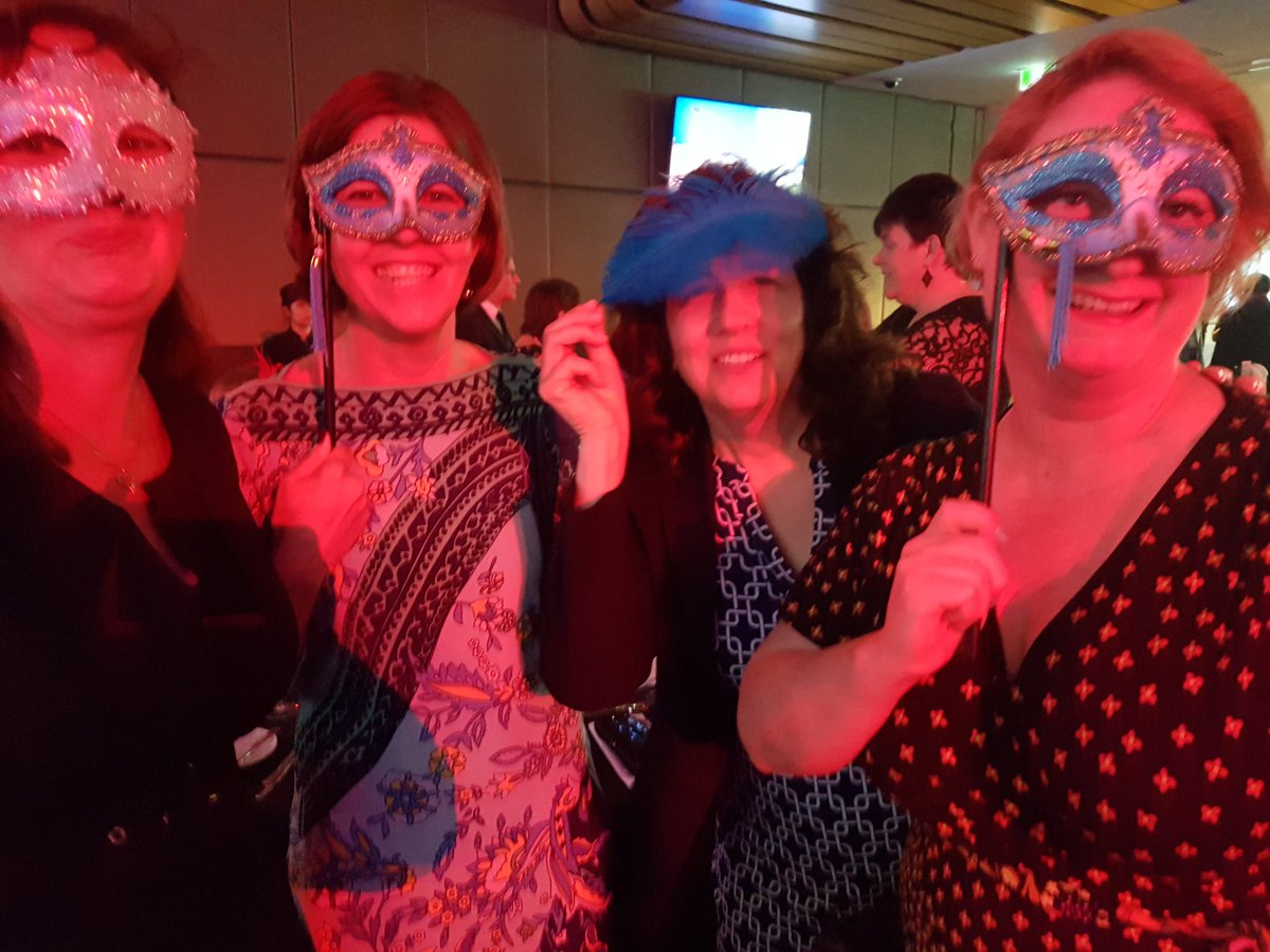 RebeccaDisler's tweet photo. Nursing contigent at #TSANZSRS18 #RESPNURSES Gala Dinner with Karen Royals @dorannedonesky @yorke_janelle @nessmcd @ATSNursing https://t.co/J9FhBTazfp