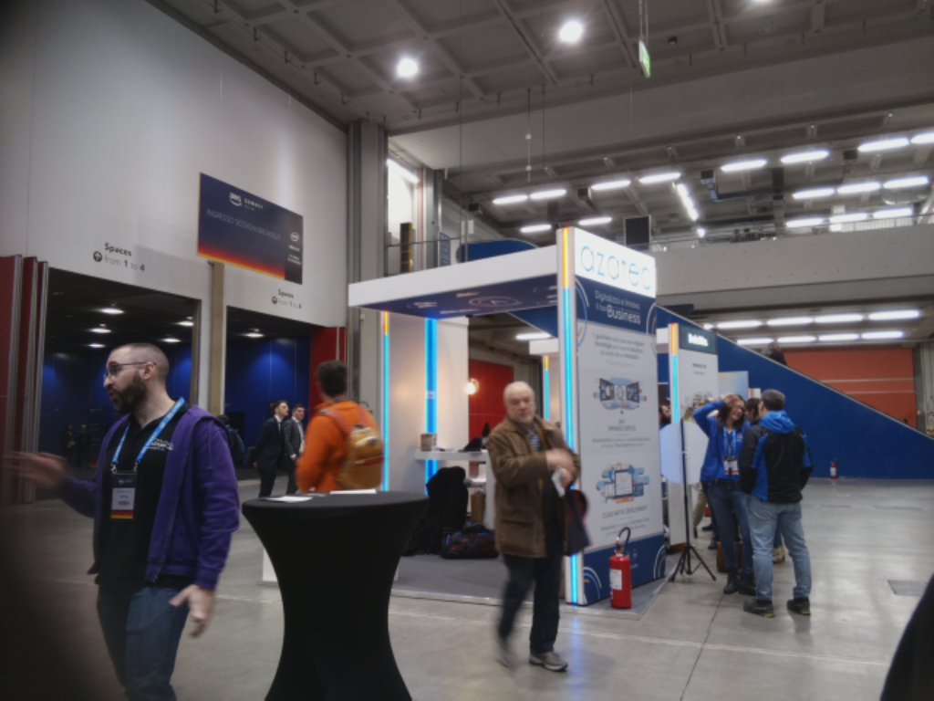 beSharp_spa's tweet photo. Guarda chi sta prendendo un #caffe insieme a noi #IoTiOffroUnCaffe #AWSSummit Milano #Proud2beCloud https://t.co/7vHMi8WxMt