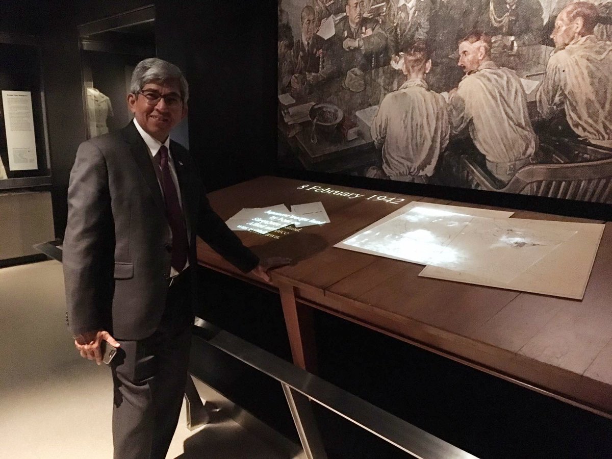 Yaacob Ibrahim (@yaacobibrahim) on Twitter photo Visited the Aust War Memorial <a href="/AWMemorial/">Aust War Memorial</a> before meeting with Hon Michael Keenan @MichaelKeenanMP & Dr Tobias Feakin @AusAmbCyber. Visited the Aust War Memorial <a href="/AWMemorial/">Aust War Memorial</a> before meeting with Hon Michael Keenan @MichaelKeenanMP & Dr Tobias Feakin @AusAmbCyber.