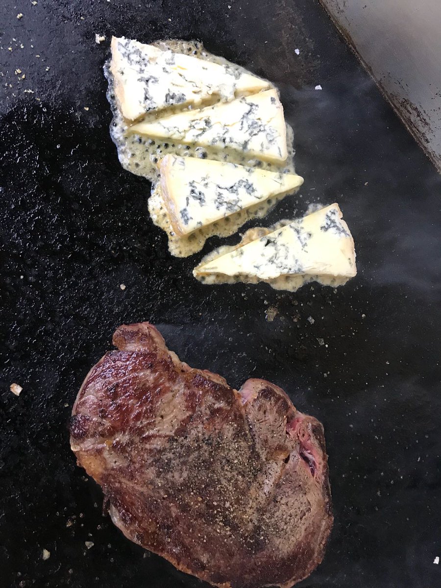 BoroughButcher's tweet photo. Look out for our special @YummyStilton burger or steak roll tomorrow lunch time @boroughmarket @heritagecheese #cheesewednesday #lunchplans #cheeseburger #stilton #steak #midweek https://t.co/qUyPQDxKlQ