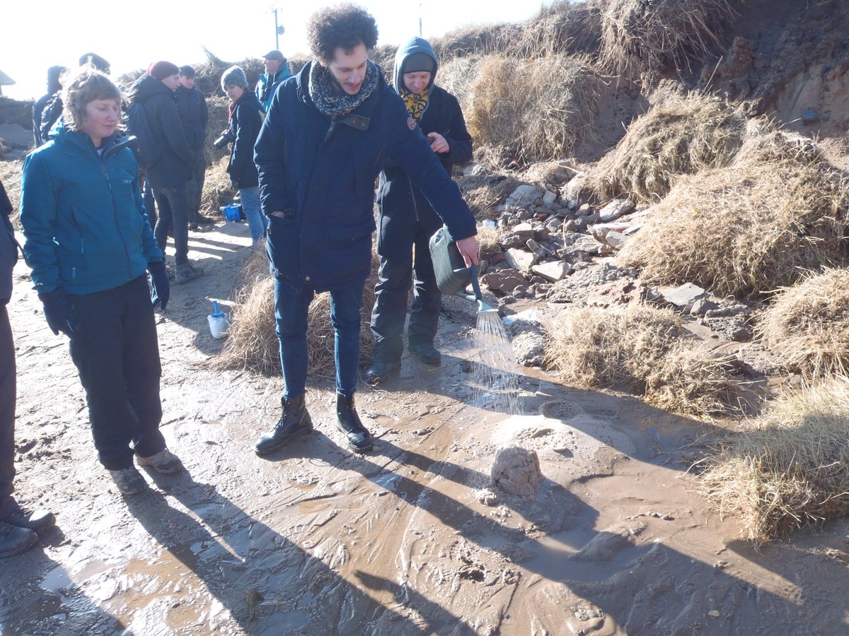 BLUEcoastUK's tweet photo. A day at the beach building resilient sandcastles to demonstrate the impact of EPS #YCSEC2018 https://t.co/g7iVLbDfgz
