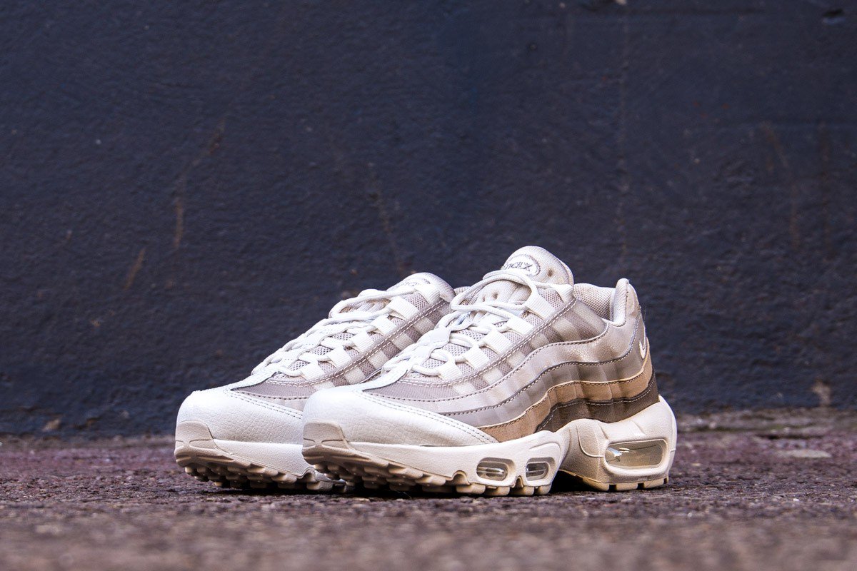 nike air max 95 desert sand