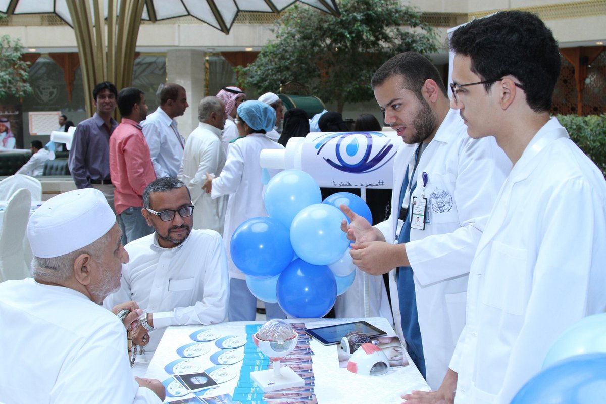 KAU_Health's tweet photo. قسم طب وجراحة العيون في #المستشفي_الجامعي ينظم حملة توعية بمرض الماء الأزرق (الجلوكوما)
The Ophthalmology Department at #KAUH holds an awareness campaign for glaucoma https://t.co/bHZeJI33S6
