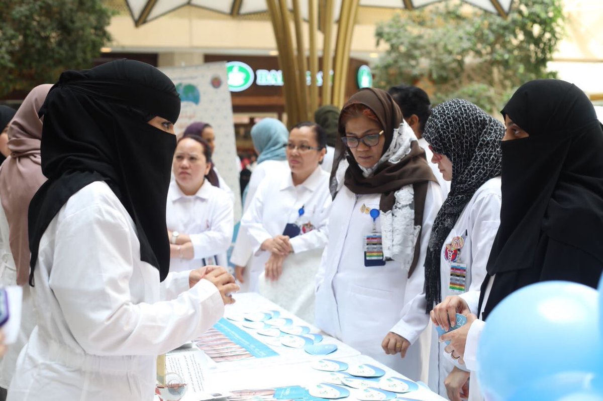 KAU_Health's tweet photo. قسم طب وجراحة العيون في #المستشفي_الجامعي ينظم حملة توعية بمرض الماء الأزرق (الجلوكوما)
The Ophthalmology Department at #KAUH holds an awareness campaign for glaucoma https://t.co/bHZeJI33S6
