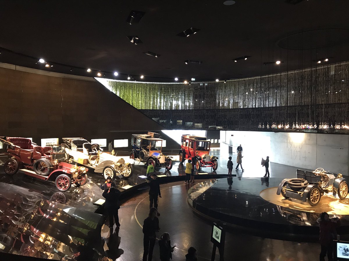 Uğur Okulları Mercedes Benz Müzesinde <a href="/nevzatkulaber/">Nevzat Kulaberoğlu</a> <a href="/MuzeyyenBedel/">MüzeyyenBedelYalçın</a> <a href="/nilcicek/">Nil Çiçek</a> <a href="/adilkurt9/">Adil Kurt</a> <a href="/ahmetakca/">Ahmet Akça</a> <a href="/MUSTAFACAKIR28/">MUSTAFA ÇAKIR</a> @dragosugur <a href="/Sevdeozsaygin/">Sevde Tuba Ozsaygin Atlı</a>  <a href="/CengizMAN1/">Cengiz ŞİŞMAN</a> <a href="/Kalyoncuserdar/">Serdar KALYONCU</a> <a href="/ugurlukimya/">ugurlukimya</a>