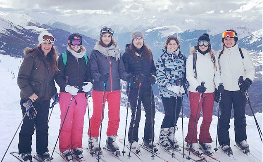inseec_ge's tweet photo. #WaveIn #Bordeaux a envoyé ses riders les plus expérimentés ainsi que ses piou-piou sur la station des #Arcs1800 dans les Alpes pour une #snow #session inoubliable ! 🎿⛷ https://t.co/P7liz1LOJi