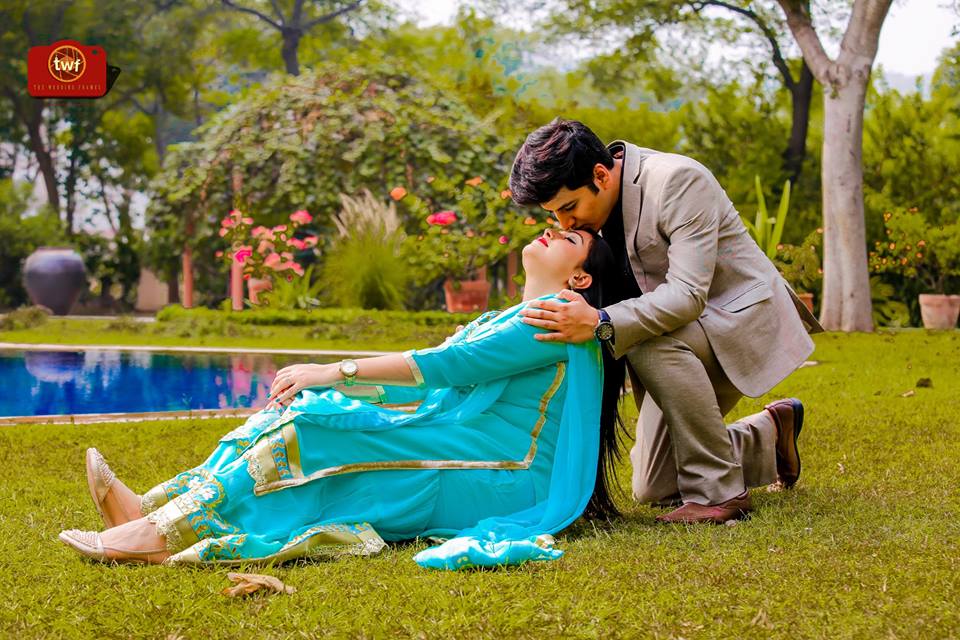 theweddingframe's tweet photo. Let us always meet each other with smile, for the smile is the beginning of love.
#WeddingPhotography   #phothography #Preweddingphotography #CandidPhotography #IndianBridal #Wedding #Bridal #TheWeddingFrames #Fashion #WedMeGood #WeddingSutra https://t.co/EdzqLA0X2B