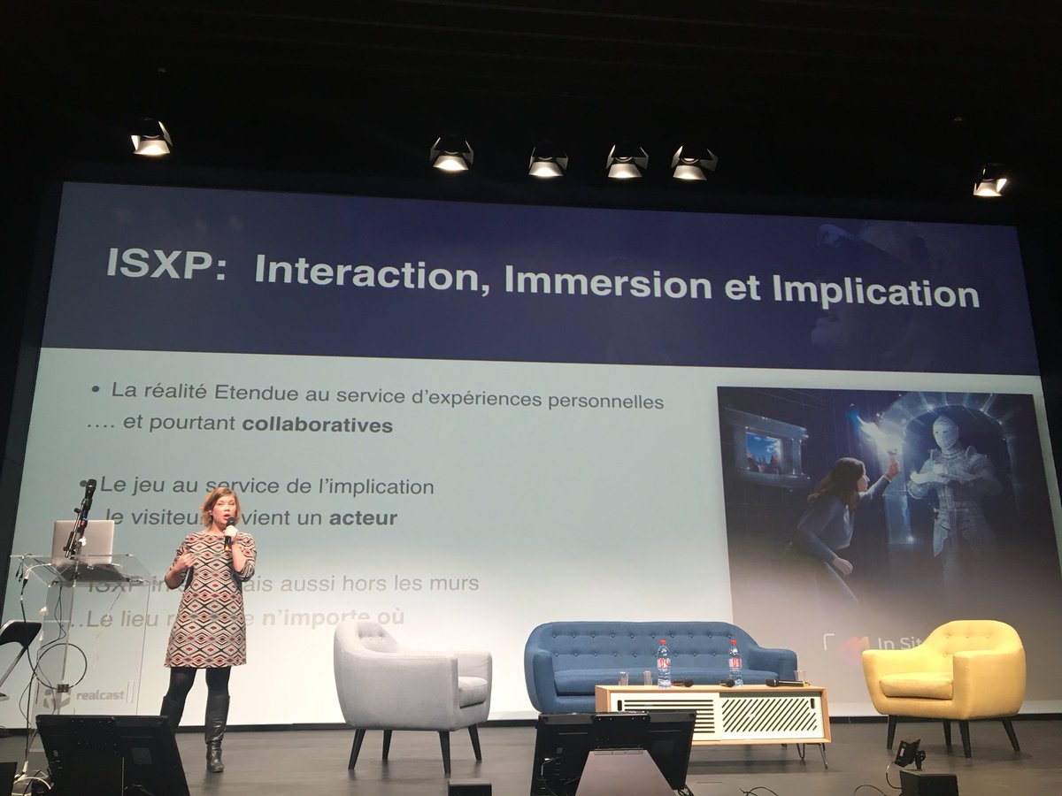 ElsaFellrath's tweet photo. @Agathe_Turlotte présente la « réalité étendue » @RealcastAR : visuel, son, toucher = in situ XP
#UNIXRParis @joinstationf https://t.co/CLxS2WGlzZ