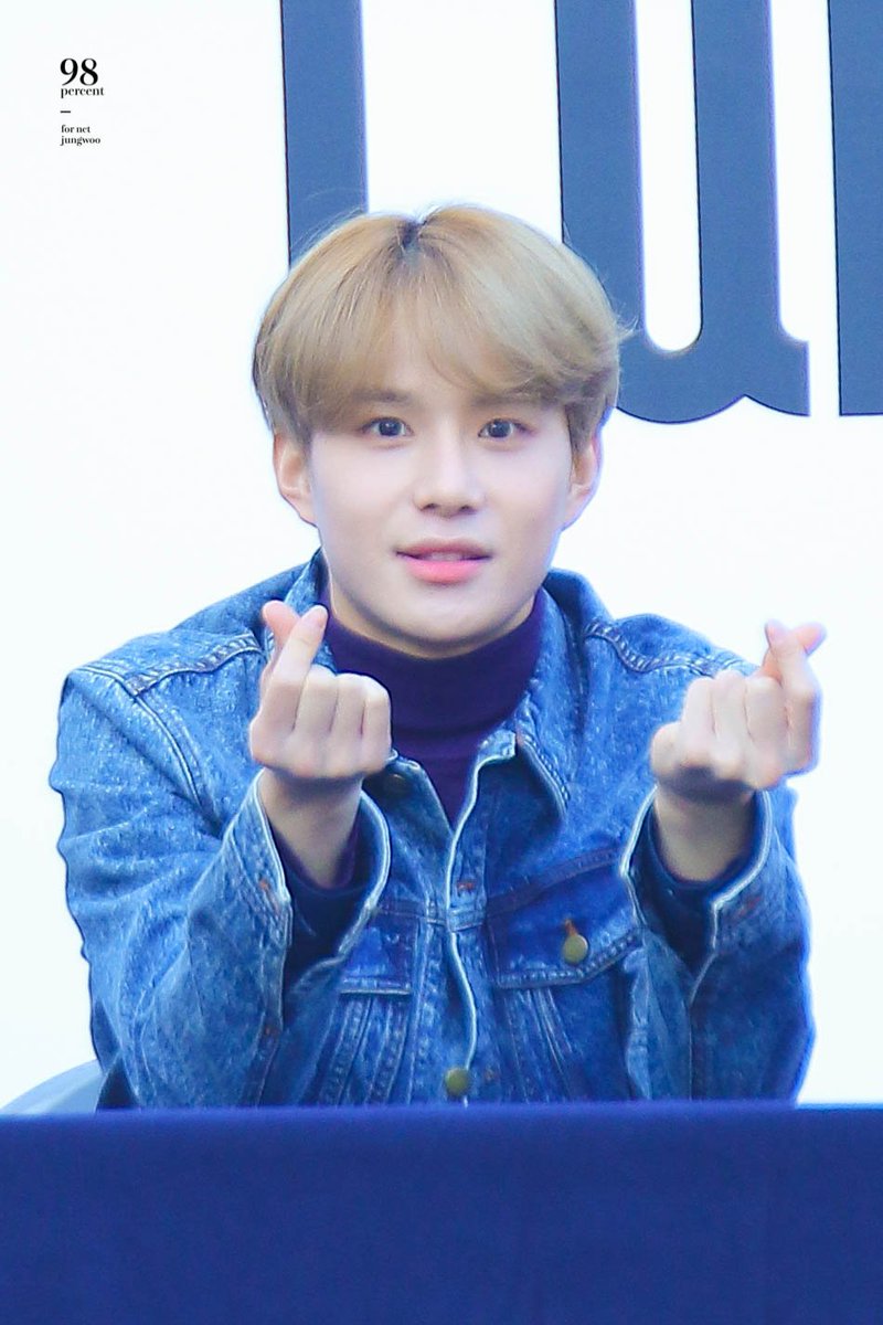 98percent_JW's tweet photo. 180325 @NCTsmtown #정우 #엔시티 #NCT #JUNGWOO

BOSS 💪💪 https://t.co/HLdwTSAmxD