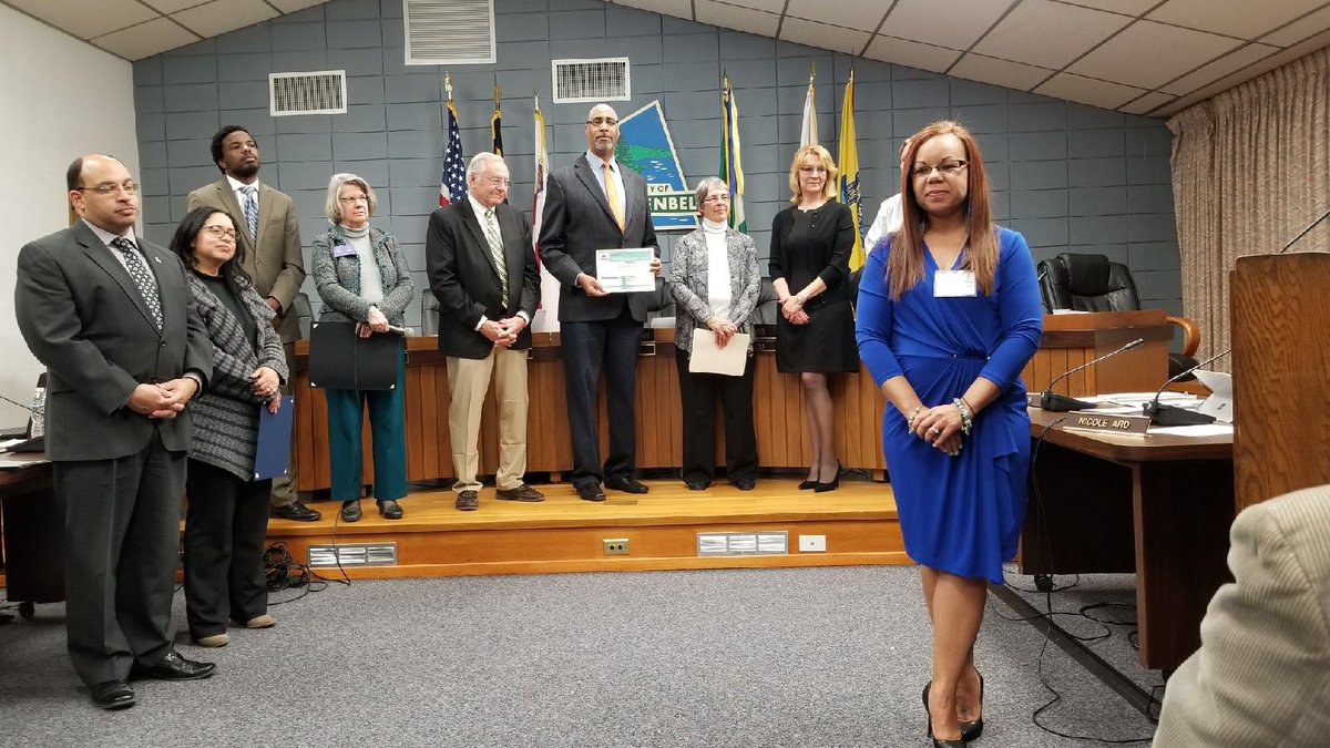 Magnolia_PGCPS's tweet photo. Congratulations to Tanisha Wood! Magnolia’s Advisory Council on Education Educator of the Year! #extraordinary https://t.co/Ir2U1Uaahc