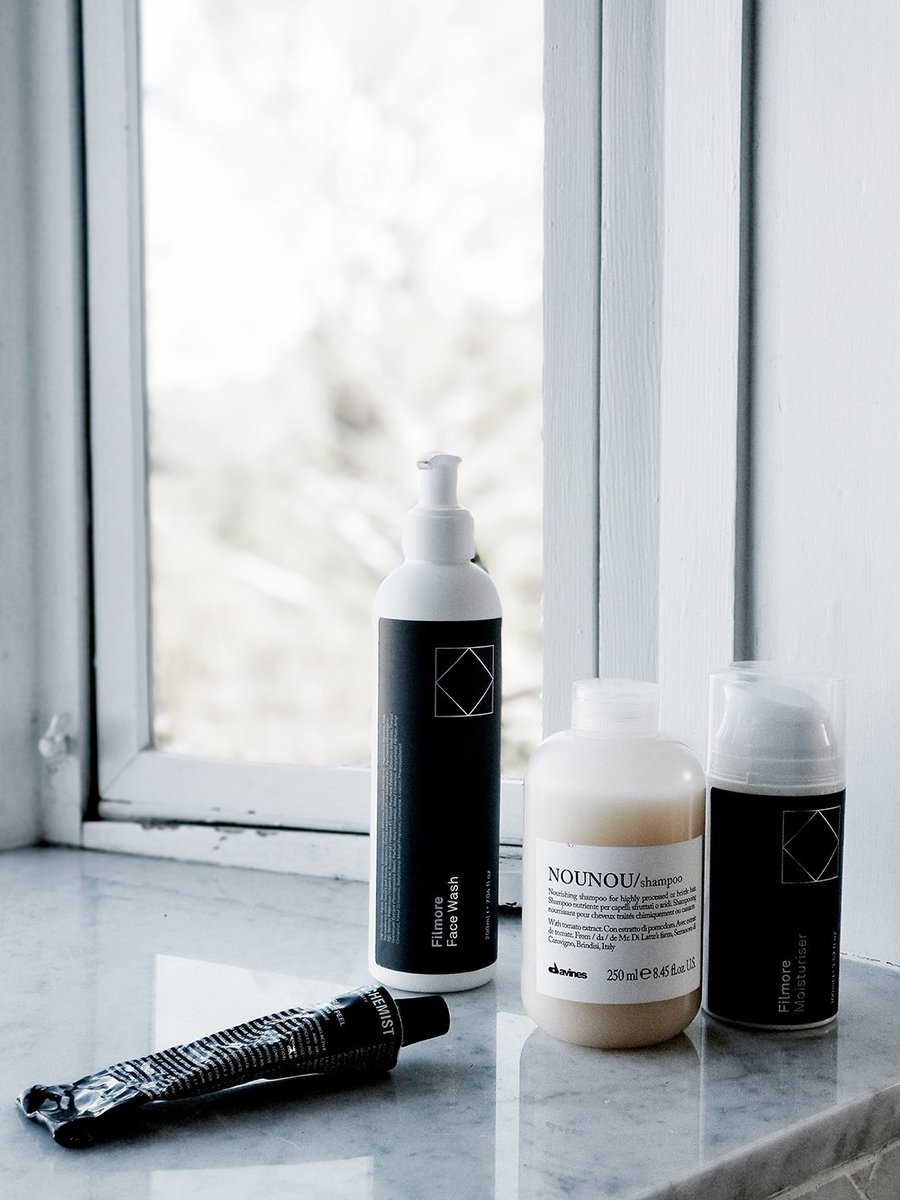 FilmoreSkincare's tweet photo. Great to be featured in the @decor8 'Things I love for March' some great brands in their worth checking out. https://t.co/rC78IqPSaS #filmore #filmoreskincare #decor8 #products #cocnutskincare #madeinscotland #routinenotregime https://t.co/bkDRX671Pb