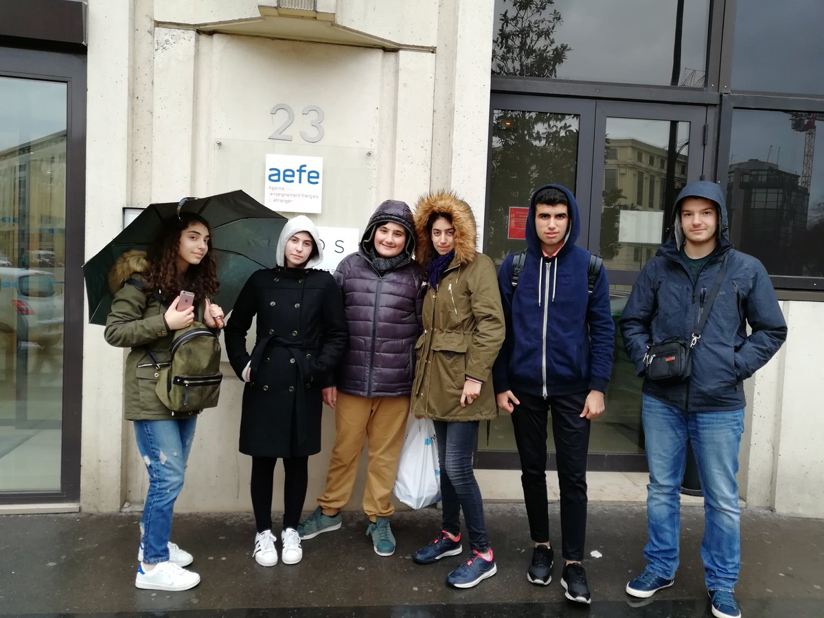 À la conquête de notre future , élèves de 1ère et de terminale #institutmoderneduliban #APO2018 #2ndeédition #education #orientation <a href="/aefeinfo/">AEFE</a> @thomasRouchie @infornumerik @educationfrance @salondeletudiant <a href="/orientation/">^_^</a> <a href="/joanne_tufenkji/">Joanne TUFENKJI</a> <a href="/iborganization/">International Baccalaureate</a>