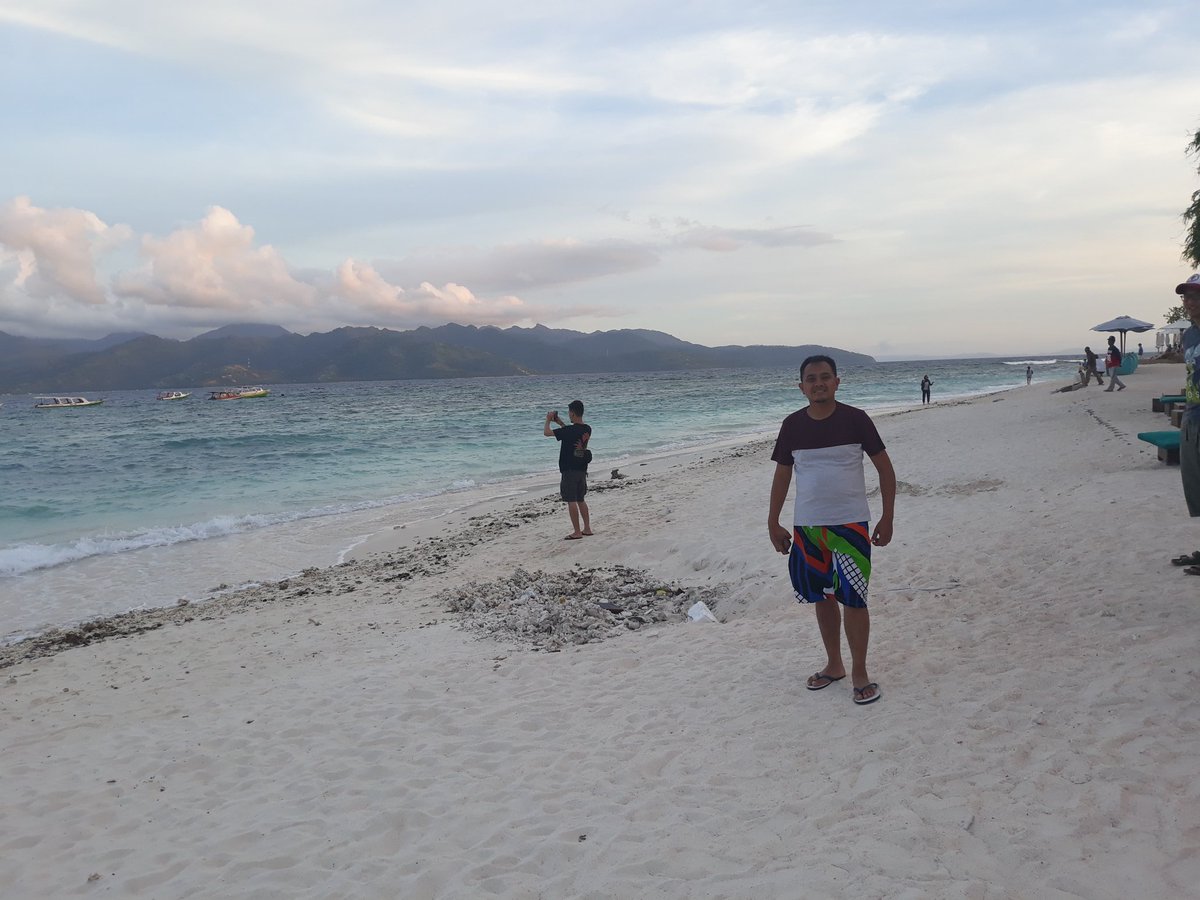 IG : @edcoustic tweet media