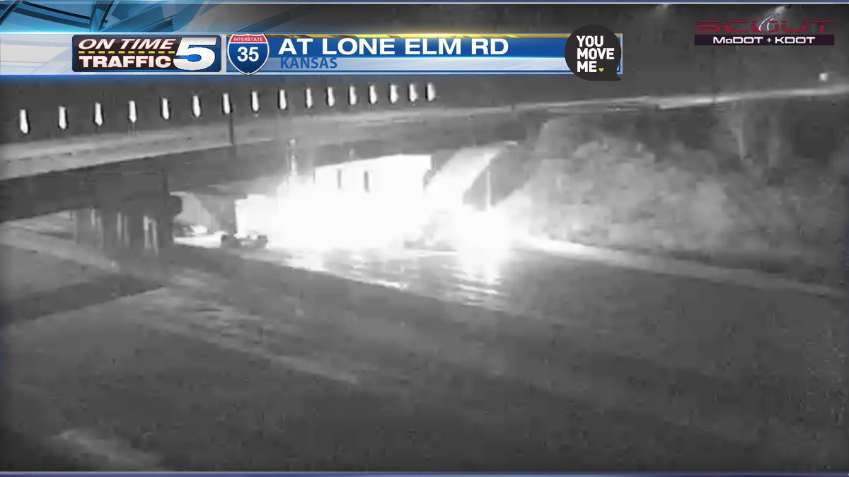 "Early wreck - SB I-35 …" - @BillKCTV5, Bill HurrelbrinKC ... - 1200 x 675 jpeg 78kB