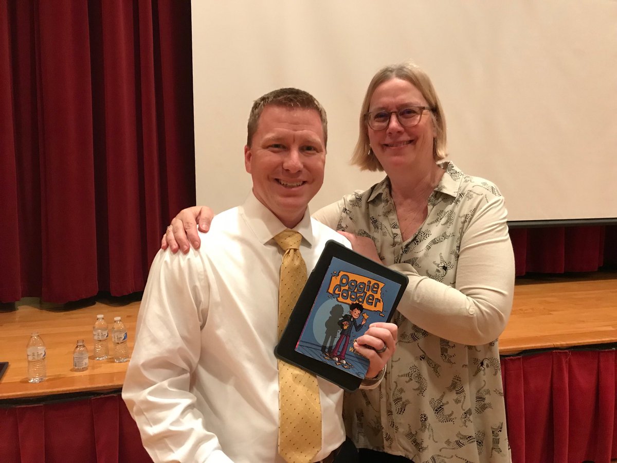 AuthorWeeks's tweet image. It starts at the top. The principal of Centerville Elem came to all 3 of my presentations yesterday. It sets a great example for the kids &amp;amp; the teachers. Thanks for a great day! #grateful author