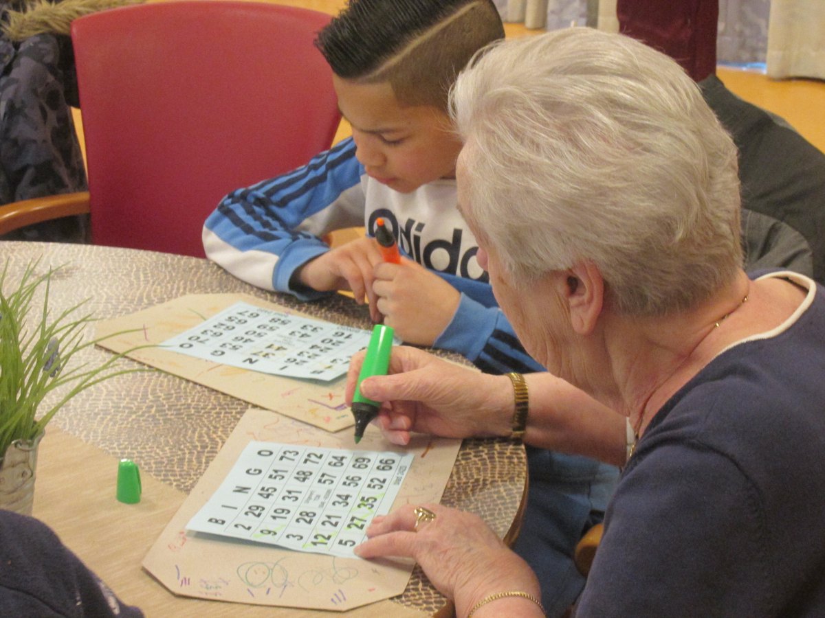 Present Leiden tweet media