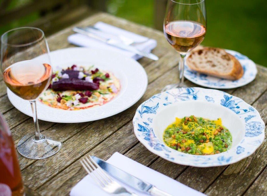 Enjoy dishes from our seasonal set lunch menu and celebrate all things spring in HH&amp;Co! 2 courses £21.50 / 3 courses £27.50 🍴 limewoodhotel.co.uk/special-offers