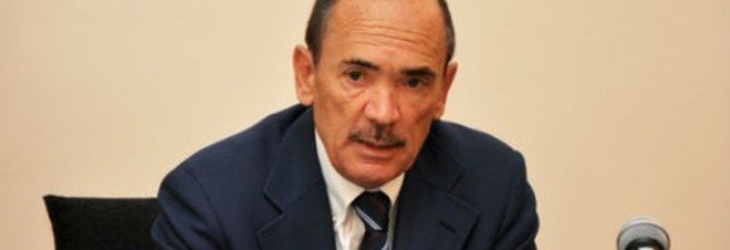 astreagiustizia's tweet photo. L'associazione Astrea sentimenti di giustizia è lieta di invitare sabato #7aprile ore 11, presso la sala Rari della Biblioteca Nazionale di Napoli ad un nuovo appuntamento de "I dialoghi di Astrea" con Federico Cafiero De Raho https://t.co/aCi1z65DTP
