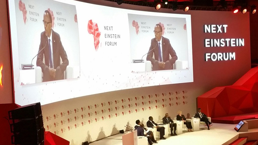 H.E. <a href="/PaulKagame/">Paul Kagame</a> explains his transformative strategy for rebuilding #Rwanda 🇷🇼 Science, tech &amp; innovation, health &amp; education institutions = central. Investment in ICT critical. Put citizens at the centre. Be sure they participate. Vital not to leave women behind #NEF2018