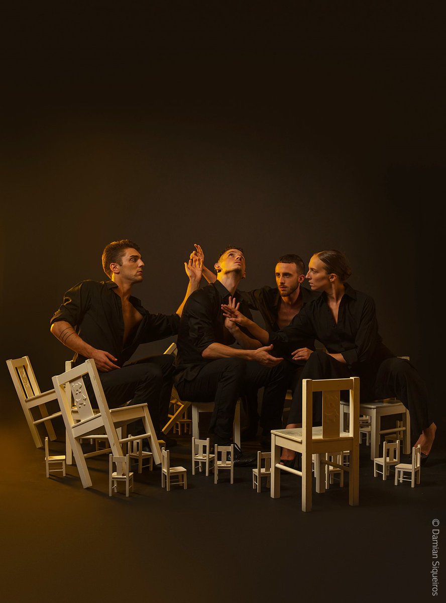 #AcadémieONP
Découvrez 9 : un spectacle atypique créé à partir de la 9ème symphonie de Beethoven pour Cai Glover, danseur de la compagnie <a href="/CasPublic/">Cas Public</a> : bit.ly/2Gx16NA