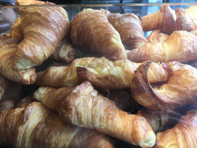 今日のクロワッサンのtwitterイラスト検索結果 古い順