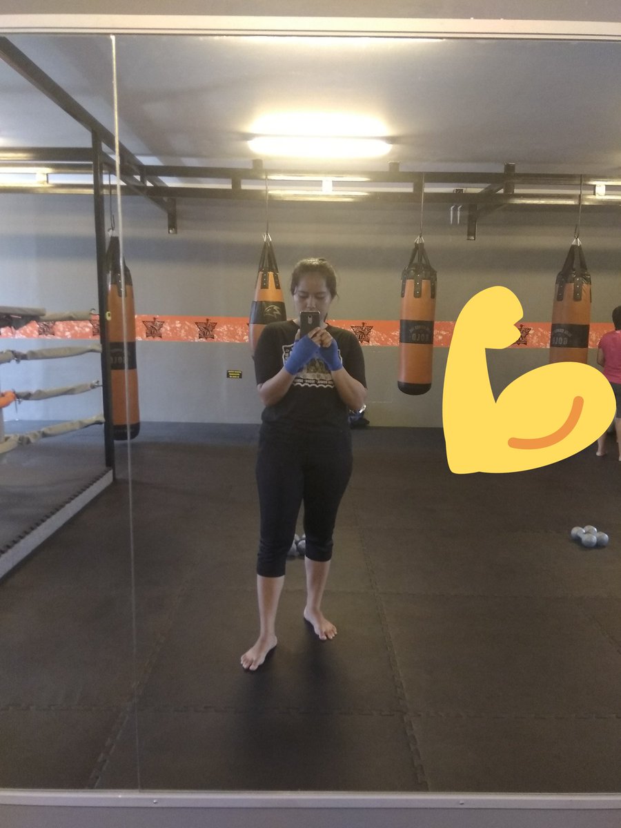 dindadphh's tweet photo. Latihan Muaythai @beatupcamp -  kelapa Gading....  Masih pemula, Masih kurang #kurus https://t.co/SqglUyou9n