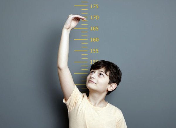 HeartCholestero's tweet photo. Does your #height play a #role in #heart risks? 
https://t.co/hLK211glLf https://t.co/p1rp98Hui5