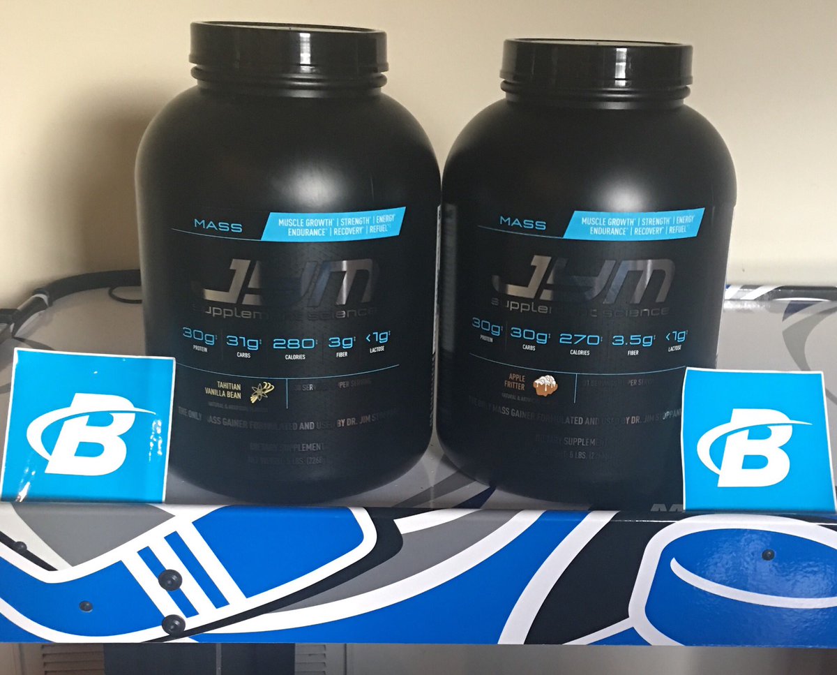 2coolgamerz's tweet photo. @JimStoppani oh my! The gains start...now 💪. Hey Jim, which programs do recommend while using MassJYM? Def thinking not bulky; but athletic and aesthetic! I play sports as well if that helps. Thanks. https://t.co/ZdQbCNGq2A
