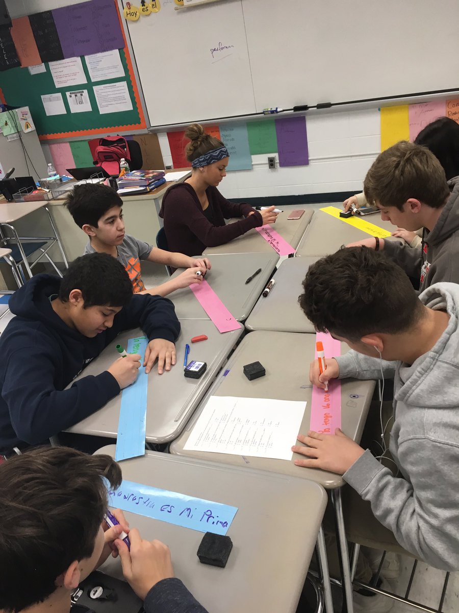 SKluse7's tweet photo. #reviewstations #level1workinghard #teamwork https://t.co/EI5vc4I1l0