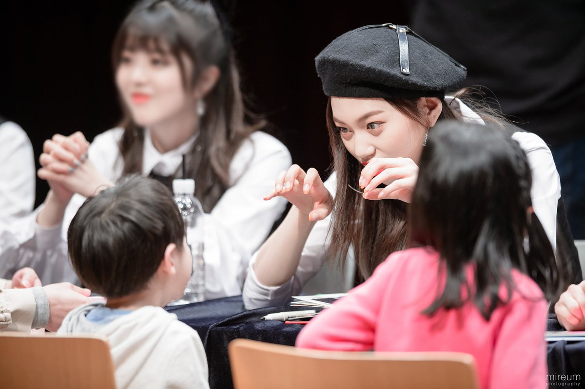 mireum_0's tweet photo. 도연.

180324 위키미키 수원팬싸 #위키미키 #WekiMeki #김도연 (@WekiMeki) https://t.co/rpdQDZu9eV