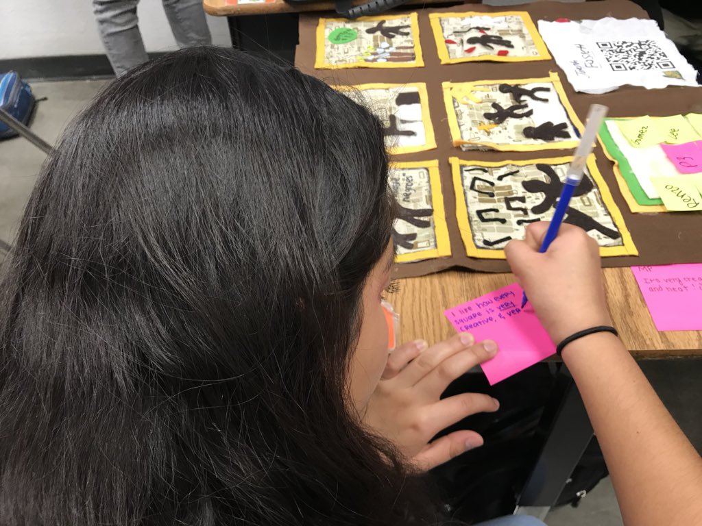 HistoryFrog's tweet image. Story Quilt Gallery Walk. So great talking to my Ss about what they learned about #ThomasJefferson’s enslaved people. Thx Ss for giving Joseph Fossett, Harriet Hemings &amp;amp; others a voice! #FAcollab @FirstAveMS