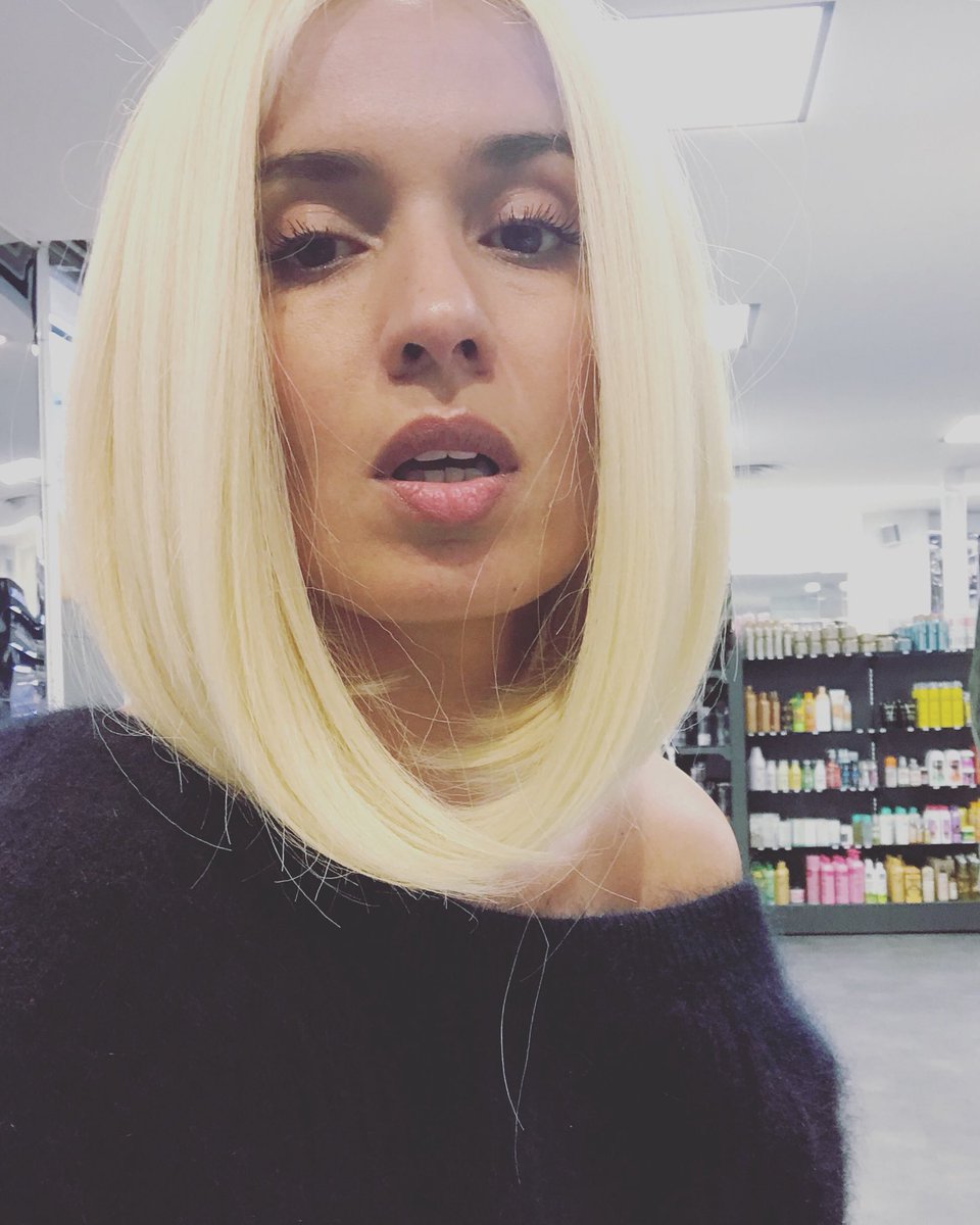 C’est l’histoire d’une blonde... 😆😘