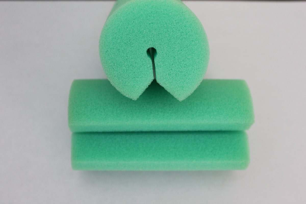 Right now when you buy a case of dry tubular endoscopy sponges you will get a 2nd case for 1/2 off! That's right 200 total sponges for less then .50 cents each.  Contact us now 800-497-1927 or email sales@gilabsupply.com deal ends 4/30/18 #endoscopy #gastroenterology #endonurse