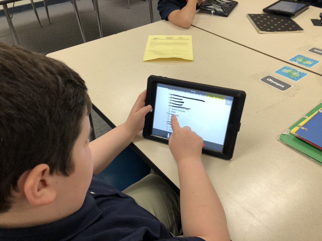 MrsKMcMahon's tweet photo. Ss recording news reports or videos for their YouTube channel that present their argument on whether the geography of Greece helped or hindered its ancient citizens @HeritageD100 #supportingevidence #ilove6thgrade https://t.co/YMPKK7QKQr