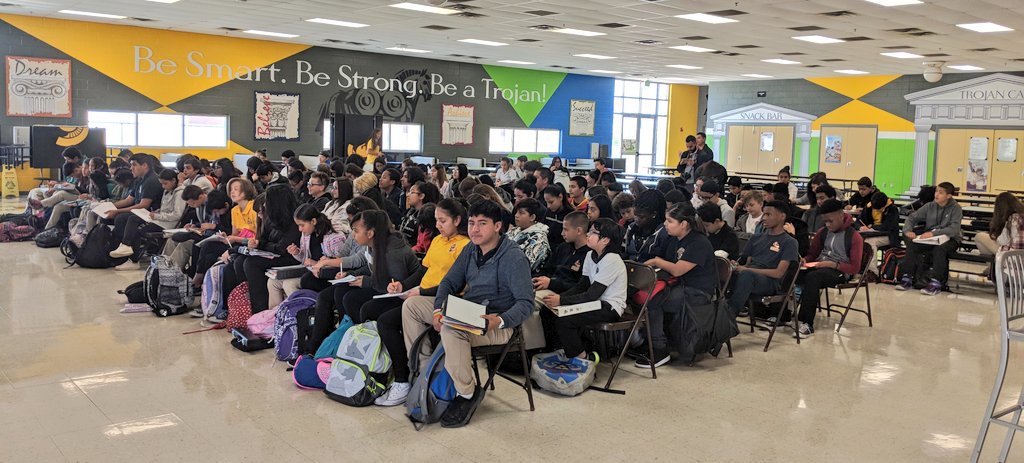 dcole_SMCISD's tweet photo. What an honor to have retired Major General Carla Hawley-Bowland to speak to our AVID &amp; VIP students for Women's History Month. Thank you for the inspiration. #terracehills
# iamepisd #wbamc https://t.co/1rP4HgdPLx
