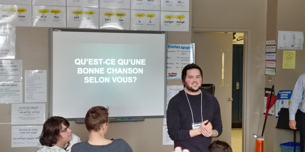 JeanFrancoDion's tweet photo. Une présentation exceptionnelle !!! Merci Artistes en résidence  @ConseilartsON @CSDCEO @FranceLamafr @ESCRHawkesbury https://t.co/8DaS6FB2xS