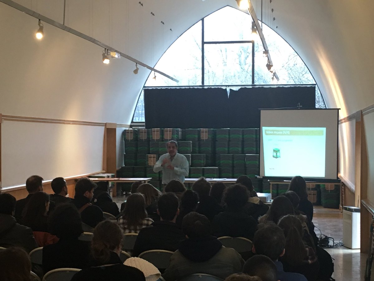 Plan compost : session de distribution de 500 lombricomposteurs pour permettre le compostage individuel, un enjeu circulaire pour la réduction des déchets et la préservation des ressources de notre planète 🌱🌍🐛
<a href="/Paris/">Paris</a> <a href="/Syctom/">Thomas C nicol</a> #DPE <a href="/LesAlchimistes_/">Les Alchimistes</a> <a href="/Les_Canaux/">Les Canaux</a> 
#compost