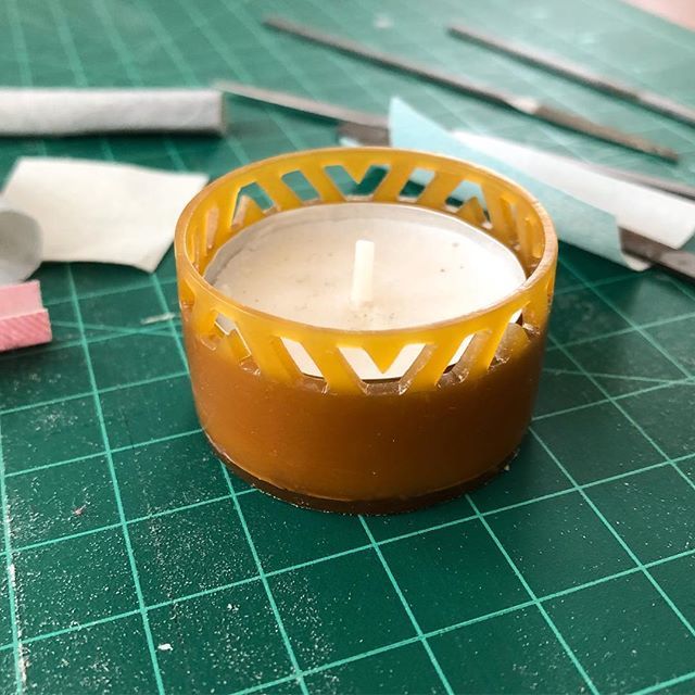 SarahCecelia's tweet photo. nothing left but the finishing touches for my first tea light holder. I can’t wait to see these cast in brass ✨#sarahcecelia #handcarved #waxwork #tealightholder #acreativedc #madeindc https://t.co/Fj13hCME6S https://t.co/xgMGJ1z4FV