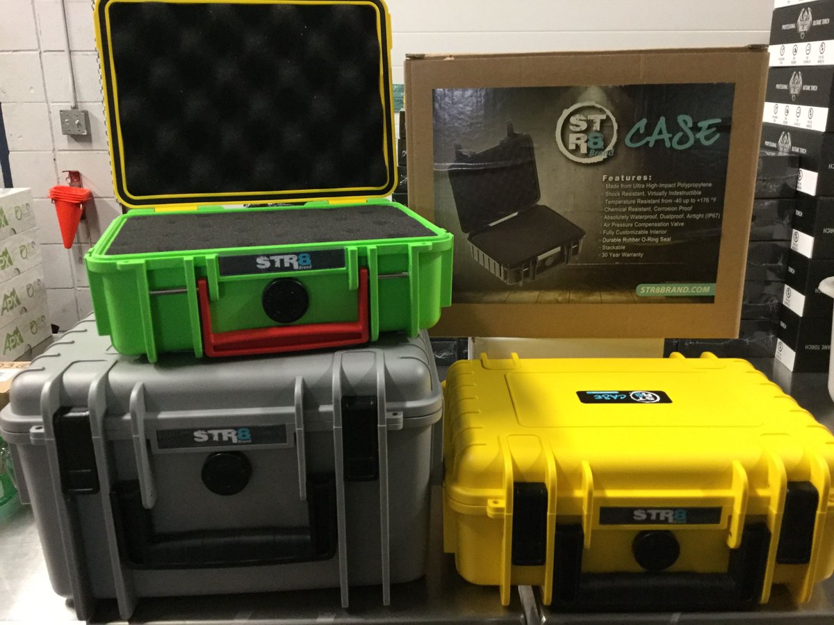 GordsSmokeShop's tweet photo. Take your glass π and stash anywhere with #str8cases! These are hard plastic cases with adjustable foam inserts so you can customize it to your piece, plus #smellproof π is always a good thing ππ¨ #gordssmokeshop #stealthy https://t.co/5Y10TJkEv3