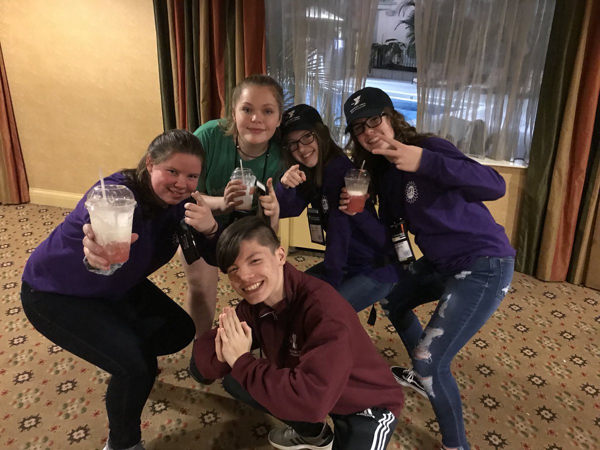_karli_jean's tweet photo. this was probably the most amazing kuna conference I’ve been to. it was such a blast and I’m so blessed to have amazing y-friends. even tho jack and gavin use the “t word” way too much. ♥️ #kuna2018 #rappersquad #H&amp;M (plus more photos but can’t add them) @KYYMCA https://t.co/Kr4C6s7Lsp