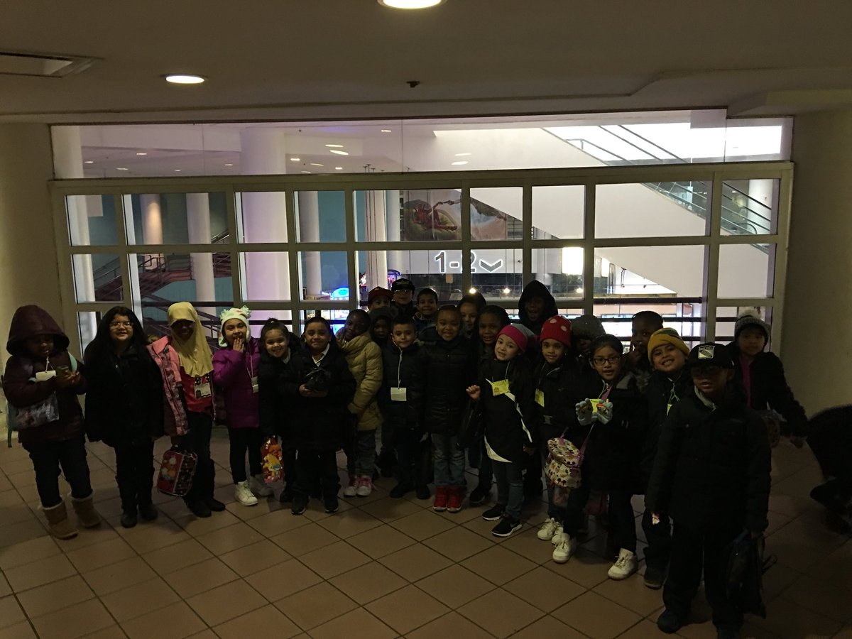 LopezPS1x's tweet photo. Successful Movie Trip to see Peter Rabbit #ps1xhhp https://t.co/ltnVUftx0m