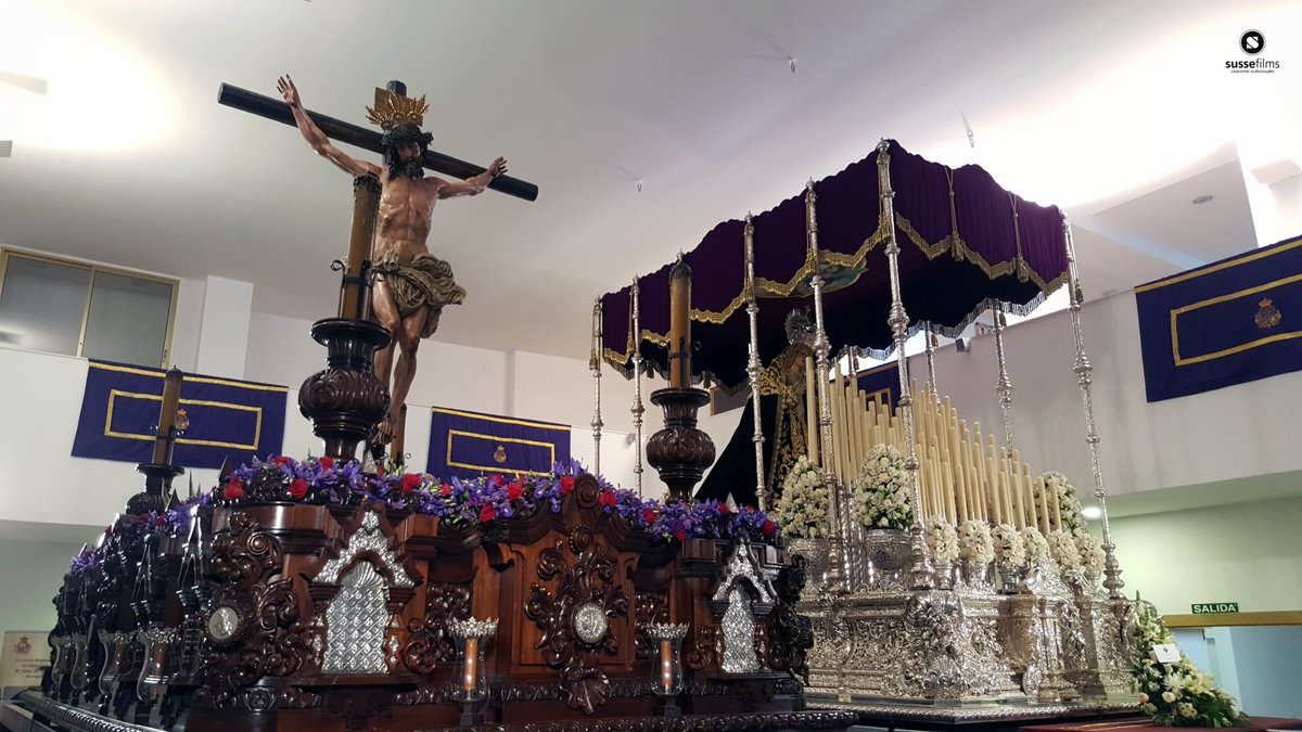sussefilms's tweet photo. El #LunesSanto trajo #imágenes como las que os mostramos a continuación de la @Crucifixion_MLG grabadas para @CanalMalagaRTV gracias a Jesús Sepúlveda 😉 #Malaga #CofradiaMlg #grabaciones #tv https://t.co/tMp5ZqKTLw