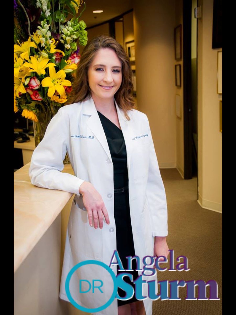 DrAngelaSturm's tweet photo. #TuesdayTip #AskTheDoc PART 1
Q: Dr. Angela! I”m having surgery in a week. What should I do to prepare my body for surgery?
A: To help limit bruising and swelling add Vitamins A and C &amp; Arnica supplements for a week or so. https://t.co/XO8PhFRBGw