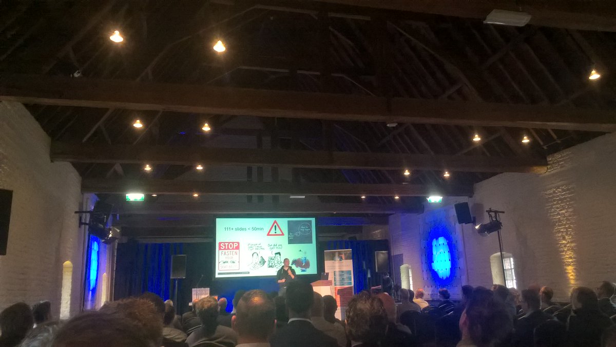 RoelBours's tweet photo. @Advantive thanks voor de uitnodiging @TrustedCloudNL #worklikeanetwork #AVG #Blockchain https://t.co/yWNqSdK8Tx