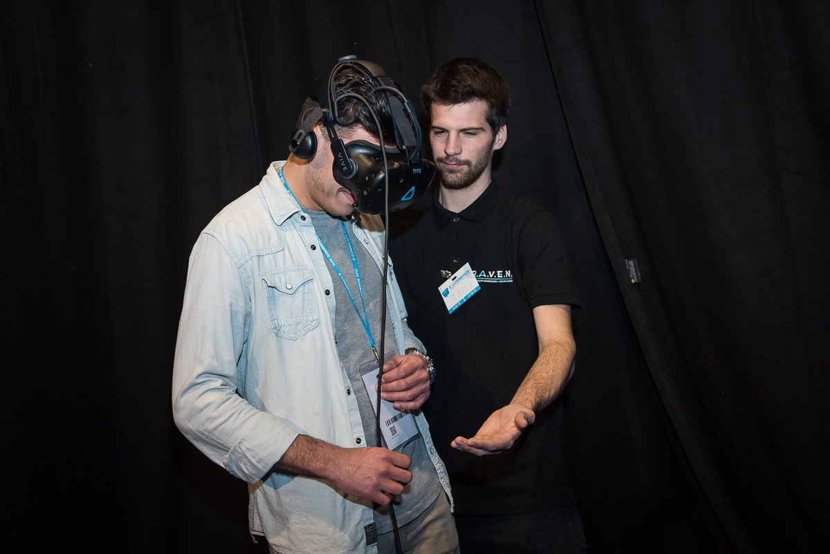 Découvrez la zone de démonstration permanente par R.A.V.E.N. à #ECOMXPO : que peut apporter la Réalité Virtuelle à votre entreprise?