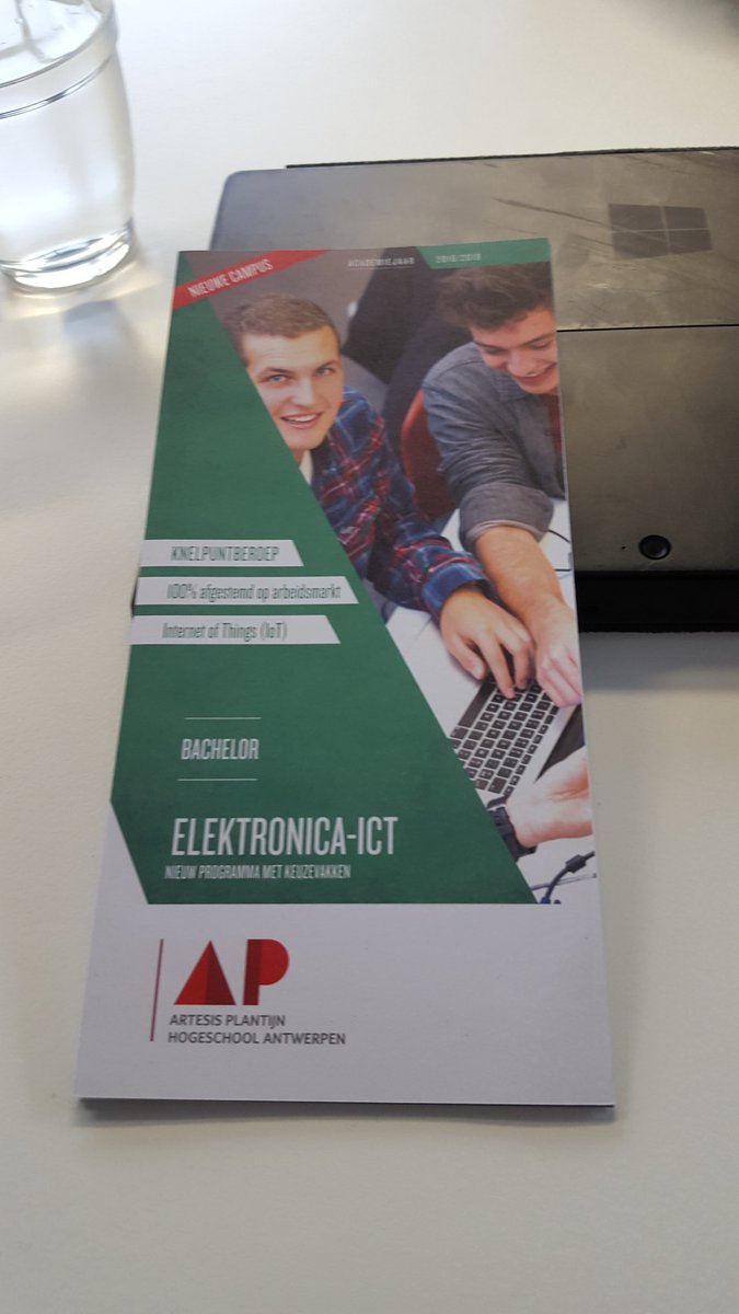BartDeMeyer's tweet photo. Wie komen we tegen tijdens de werkveldvergadering @AP_EAICT @ThomasMldr @abcgroep https://t.co/RBkHNMQJSa