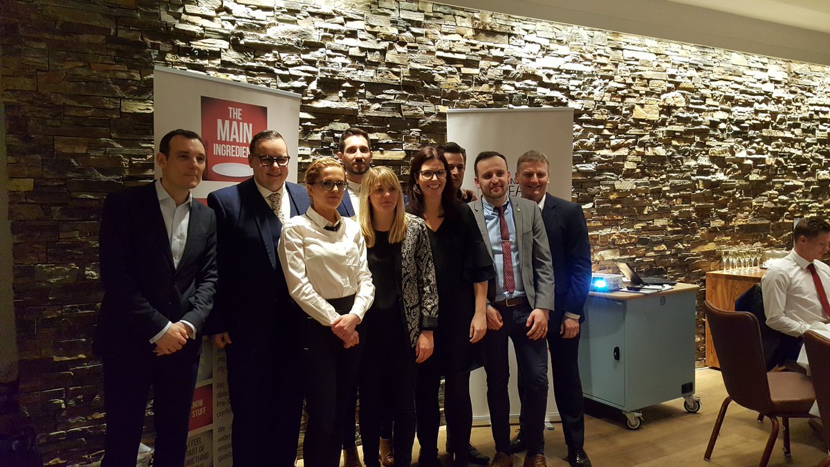 MichelleRedfor3's tweet image. Fantastic day at the UCB celebrating some fantastic talent #TopTalent @cjbraybrook @SJ101112 @elletori @RichLev1 @deangjones @WeAreSUGM