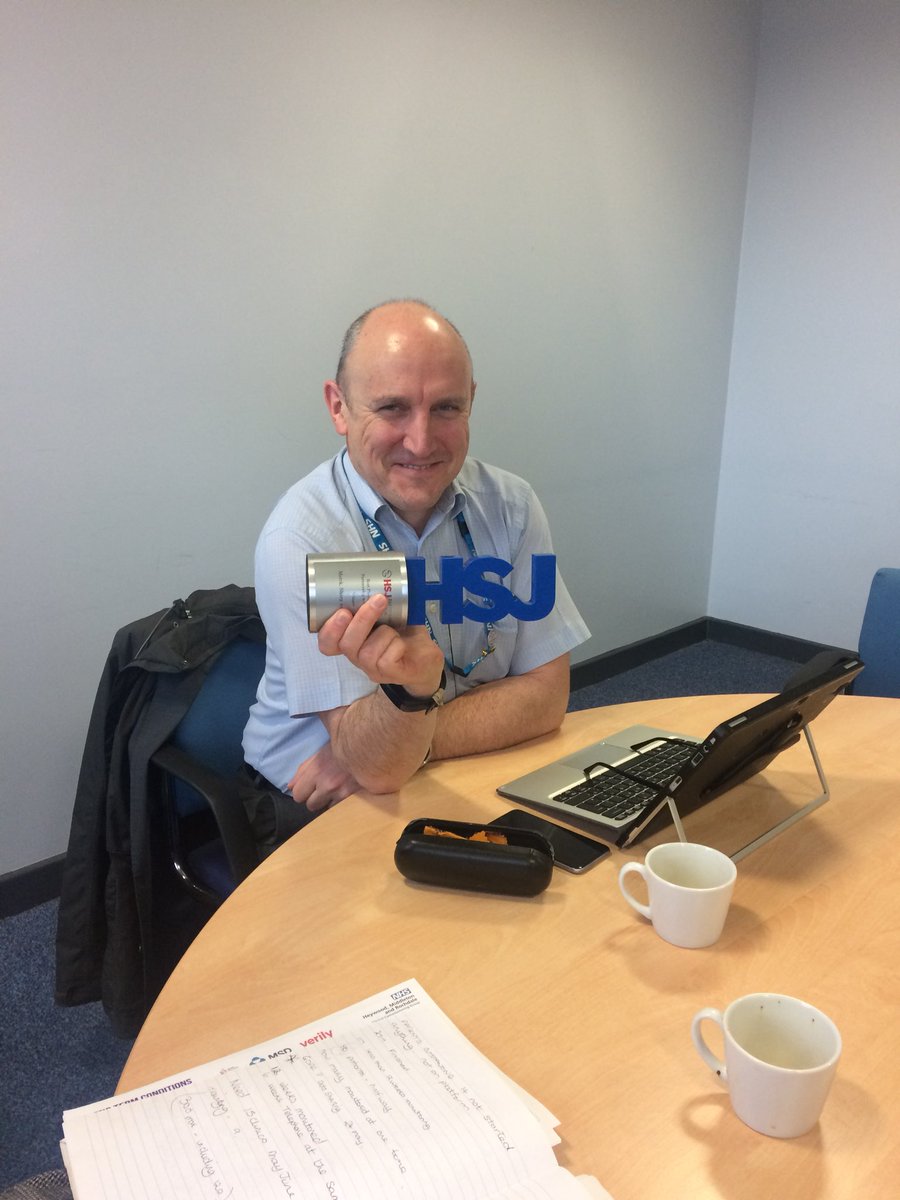 missrjchambers's tweet photo. @NHSHMR Dr Chris Duffy -clinical lead with the HSJ award for partnership working NHS HMRtestbeds #MSD https://t.co/F6tDlagj0Q