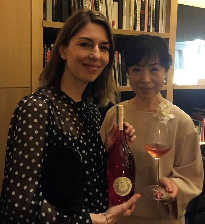 vin_fumiko's tweet photo. Francis Ford Coppola and his family are enjoying private time in Japan.
I was able to meet Coppola-san and his daughter Sofia-san! It was great honor!!
Thank you for the Wine in Style. #Coppola #wineinstyle #movieandwine https://t.co/tFwiDQn239