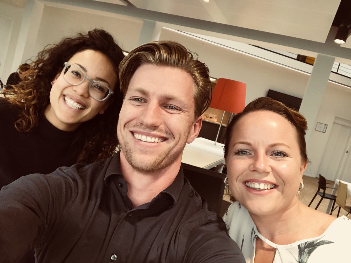 Young Heembouw van <a href="/Heembouw/">Heembouw</a>  genomineerd voor de innovatieprijs! Vandaag werden we gefilmd! #youngheembouw #typischheembouw